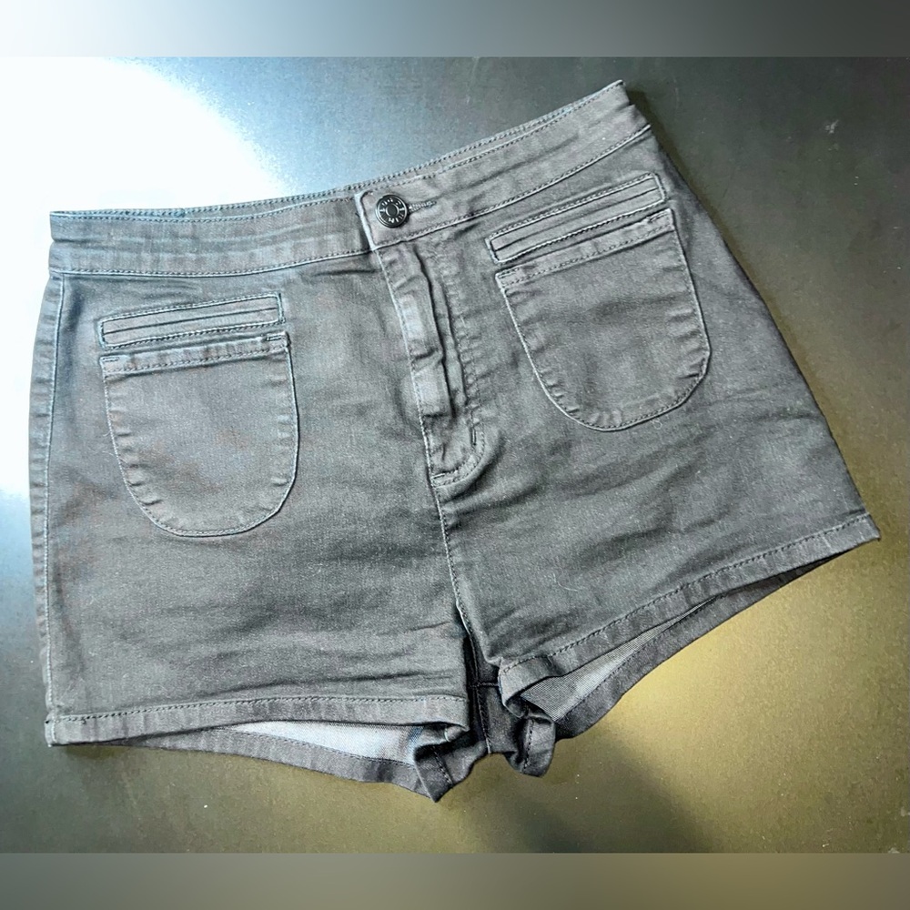 Urban Outfitters BDG Black Denim High-Waisted Shorts Size 28 EUC